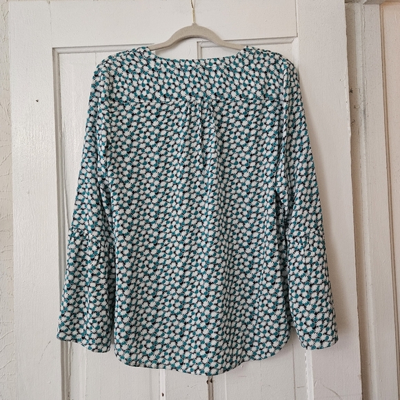 Talbots Women's Washable Silk Floral Blouse With Bell Sleeves Size Small, Boho - Picture 5 of 7